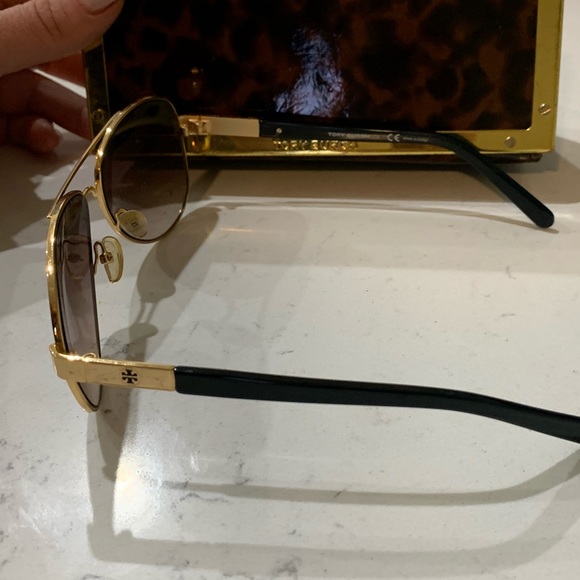 Tory Burch Sunglasses - Picture 2 of 5